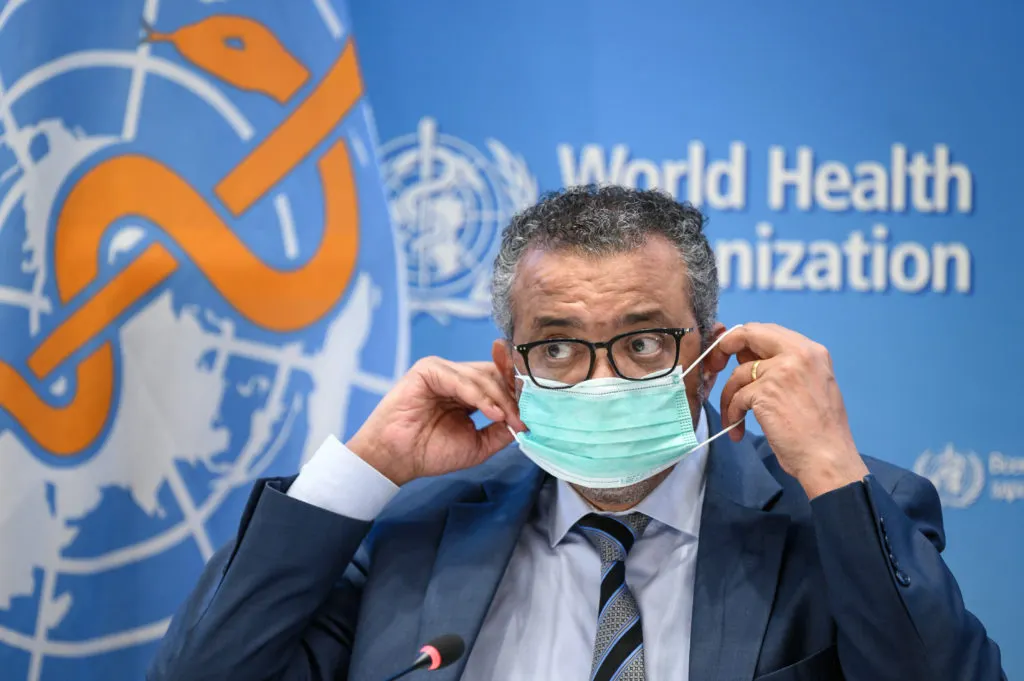 L’OMS afirma per primera vegada que la fi de la pandèmia és aprop