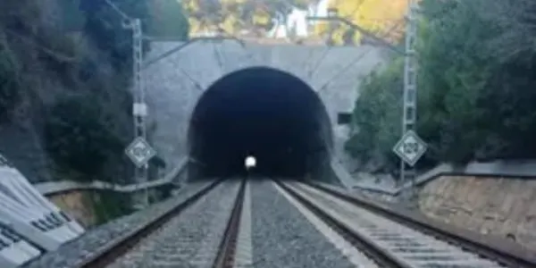 L'Estat dona llum verda a la licitació de les obres per adaptar a l'ample internacional les vies del túnel de Roda de Berà