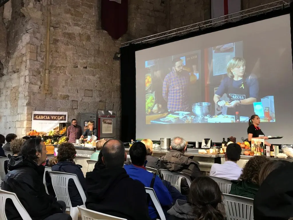 Àngel M. i María R. aniran gratis a veure “La prima cobla”