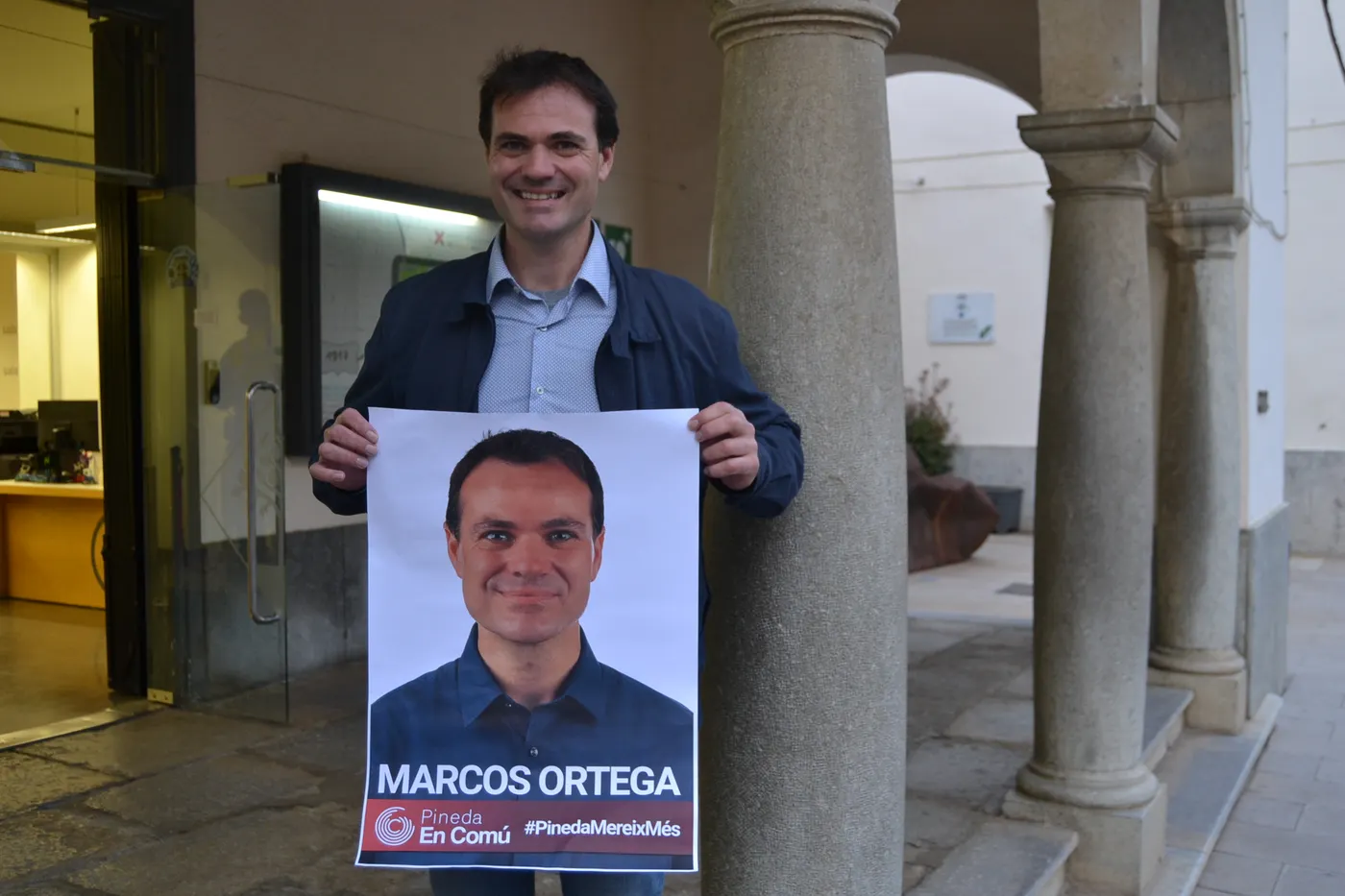 Pineda en Comú comença la campanya a la Plaça del Carme, la Plaça Nova i Plaça de les Mèlies