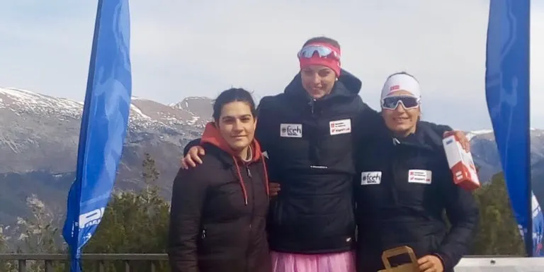 Cesc Colell (CEFUC) i Aloma Combalia (CENA), guanyadors de la 22a Marxa de l'Arp