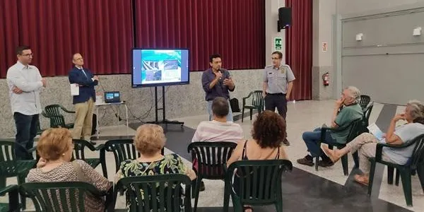 Es presenta a la Riera de Gaià el pla d’emergències per una possible avinguda d’aigua provinent del pantà del Catllar