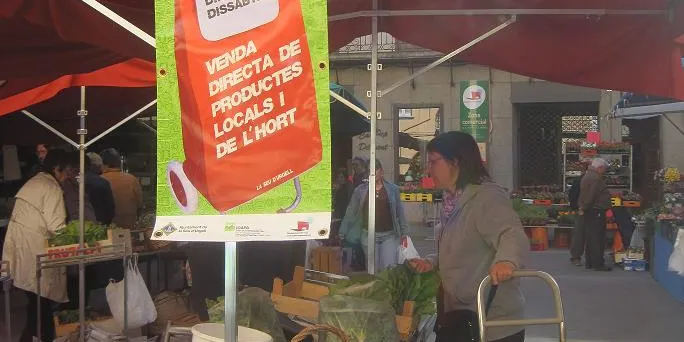 Nova imatge de les parades dels pagesos de la plaça del mercat de la Seu d'Urgell