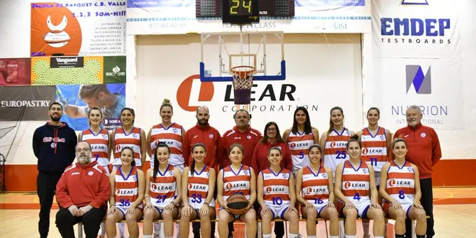 El sènior femení del CB Valls busca mantenir-se a la zona alta de la classificació