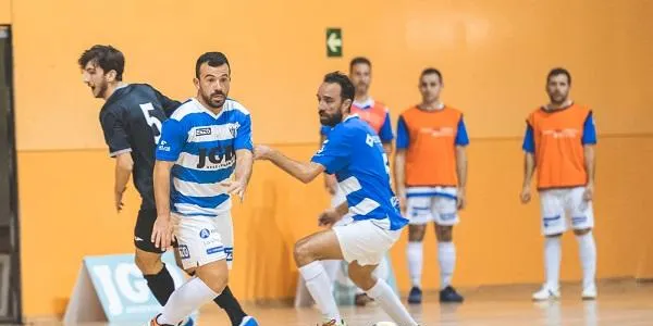 El Mediterrani de Cambrils trenca la bona ratxa del Torredembarra, que s’allunya de les places d’ascens (8-3)