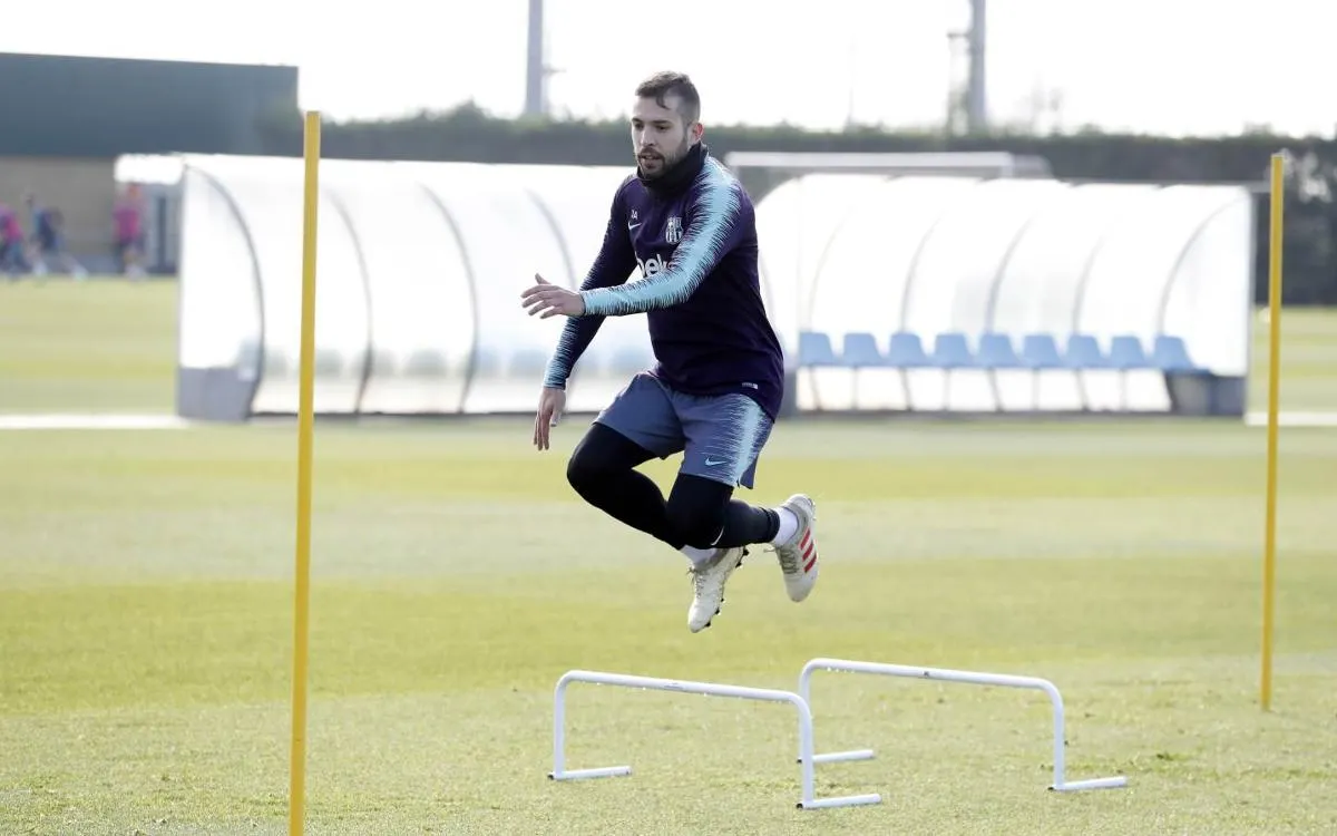 Jordi Alba signa la renovació fins el 2024