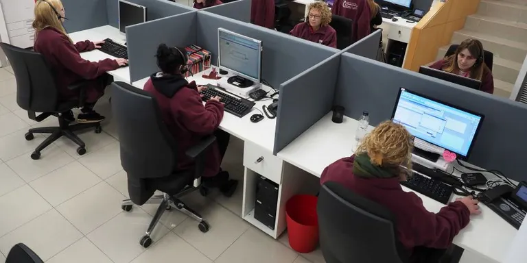 Les persones grans de Caldes usuàries del servei local de teleassistència, el tenen garantit fins el 2024
