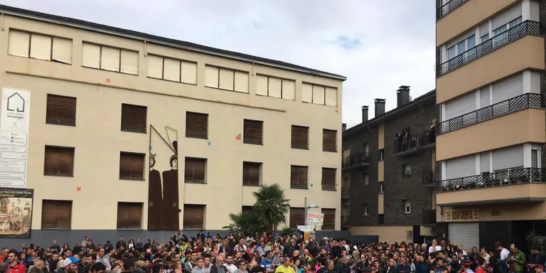 Arxivades les diligències contra els alcaldes de la Seu d'Urgell i Oliana per haver obert locals per a l'1-O