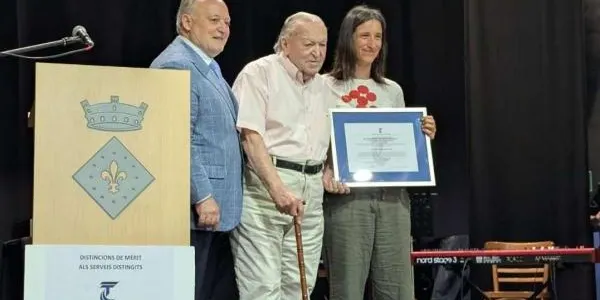 Josep Maria Bellido rep la distinció de Mèrit de Serveis Distingits del Consell Comarcal del Tarragonès
