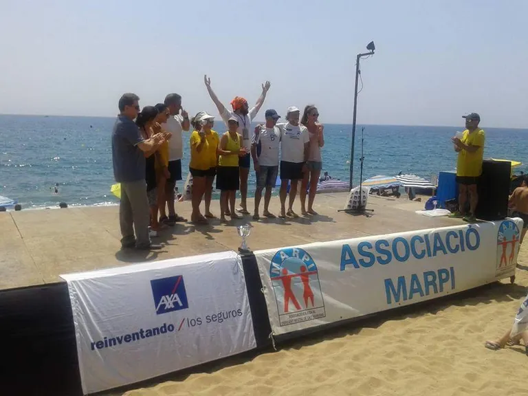 L'Associació Marpí celebra el 25è aniversari de la Sardinada i 6 anys de la Regata de Llagut
