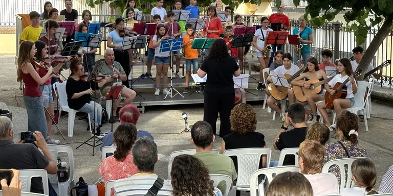 L'Escola Municipal de Música fa aquest dissabte el concert de final de curs