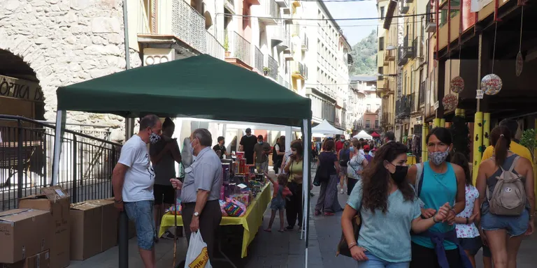 El comerç de la Seu ofereix una nova edició de 'Botigues al carrer'