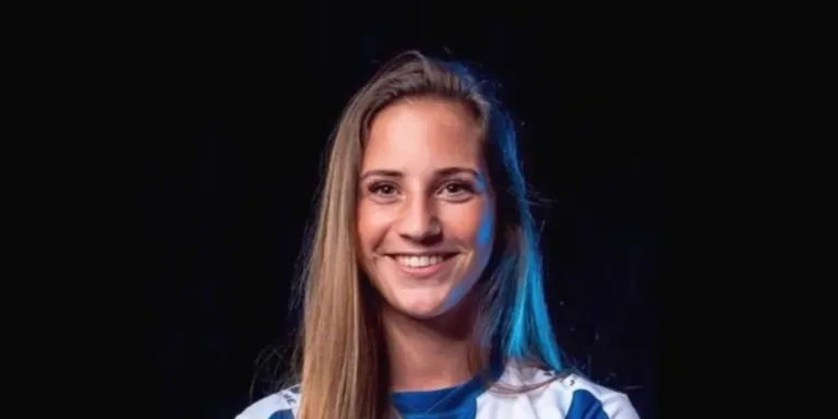 La futbolista de Vidreres, Esther Solà, fitxa pel Barça B