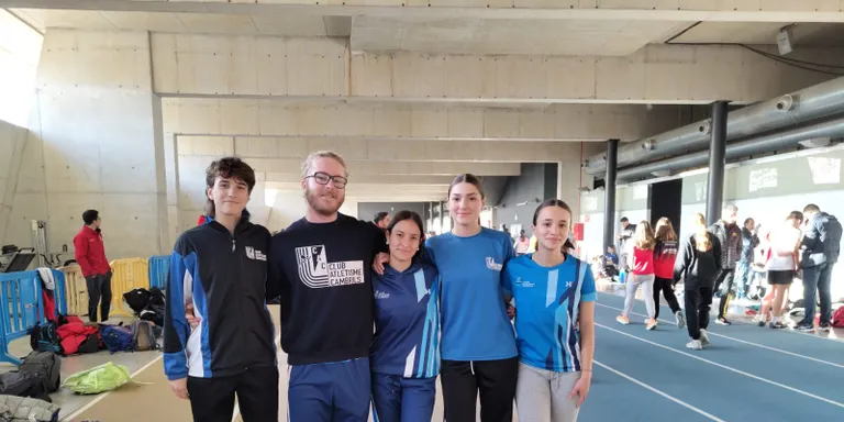 Els atletes del Club Atletisme Cambrils guanyen quatre medalles al cros escolar de La Canonja
