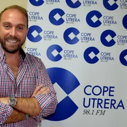 Entrevista a a Jesús Mena, pregonero de la Semana Santa de Utrera de 2024 - episode art