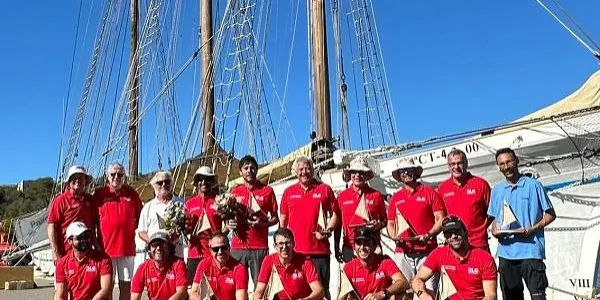 Edu Serres fa tercer a la Volta a Menorca en patí a vela